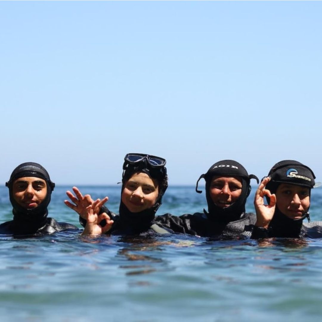 Try Scuba Diving in Sesimbra