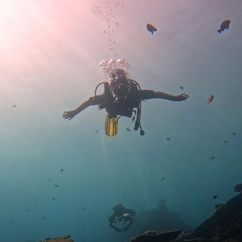 Introductory Scuba Dive in Jemeluk Bay