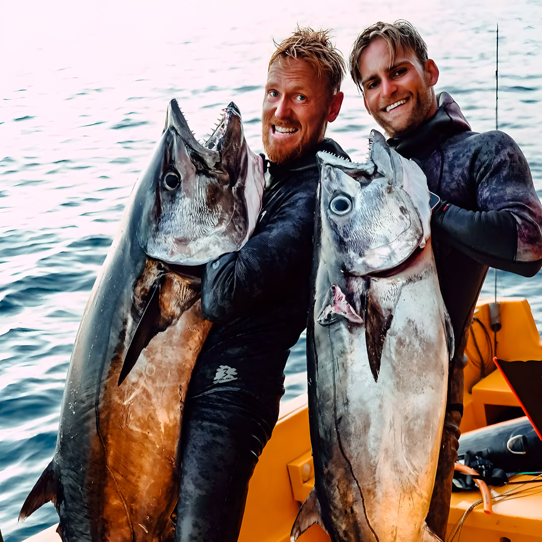 Excursiones de pesca submarina en vida a bordo en zonas remotas de Indonesia
