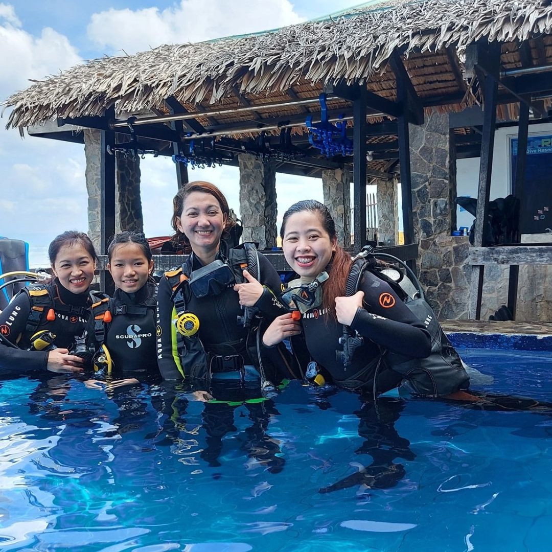 Anilao SDI Open Water Scuba Diver Course