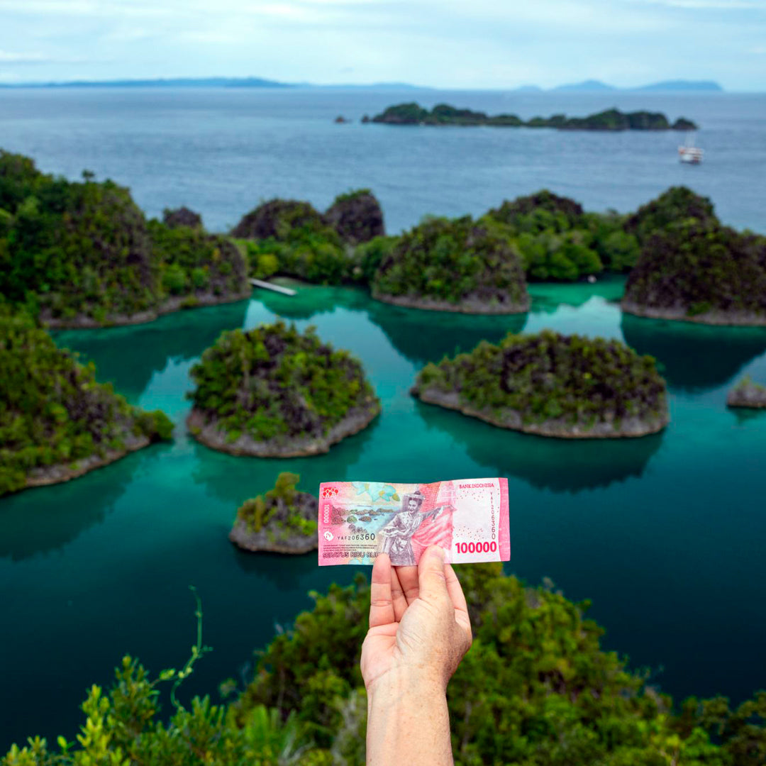 Central & Southern Raja Ampat Liveaboard Expedition