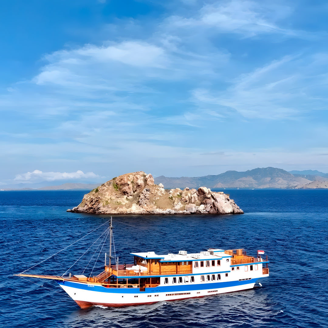 Komodo Adventurer Extended Journey Liveaboard