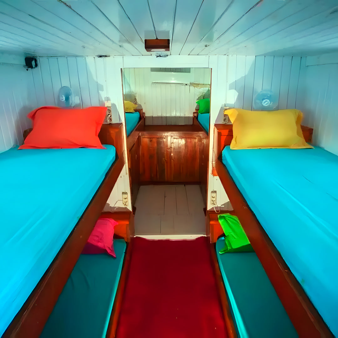 Komodo Island Liveaboard Eunoia Freediving