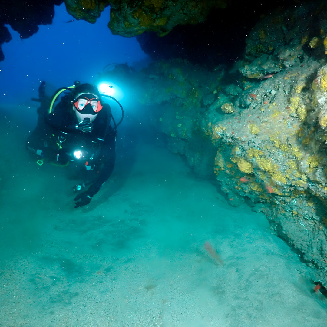 Double Discover Scuba in Flamingo Beach