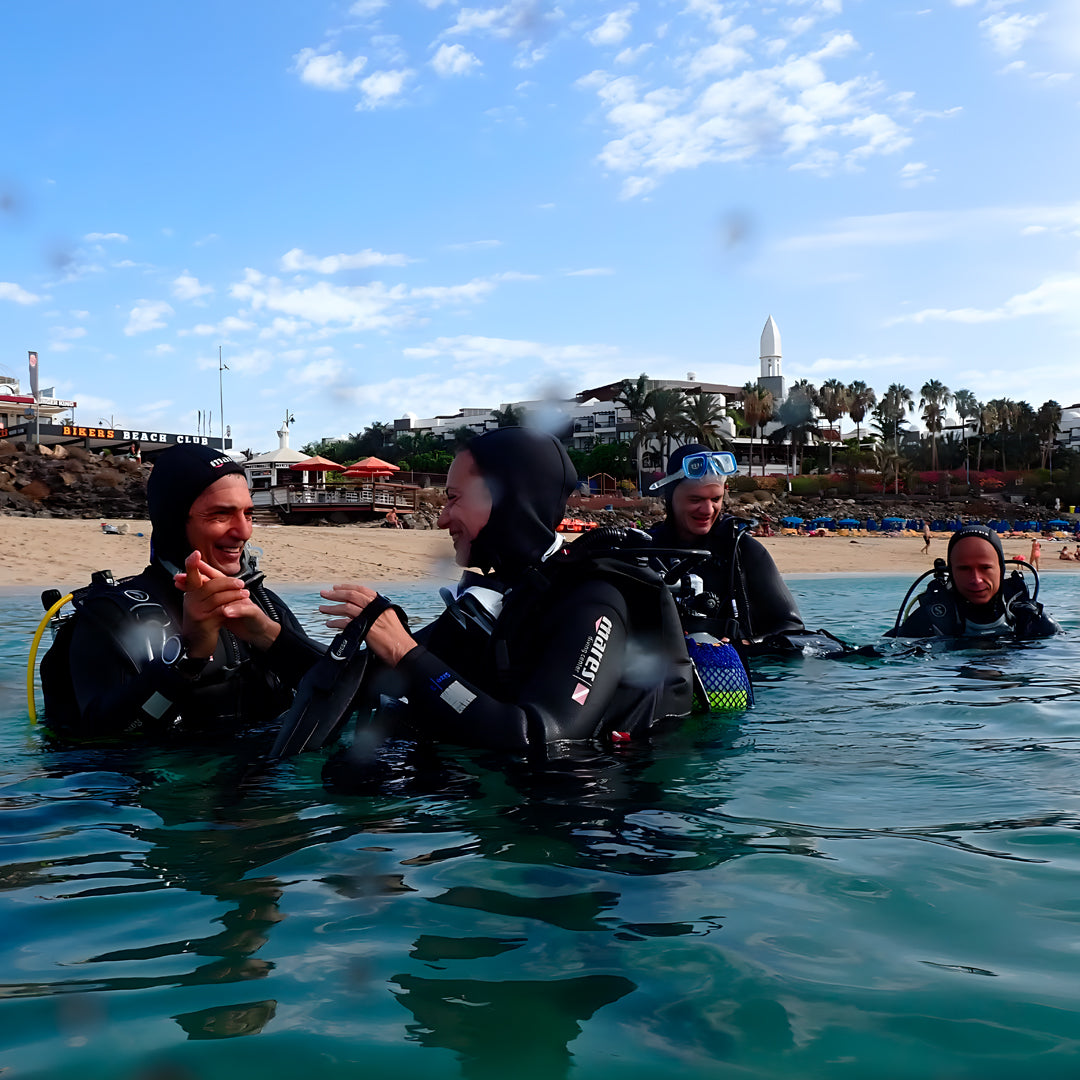 Discovery Dive in Dorada Beach