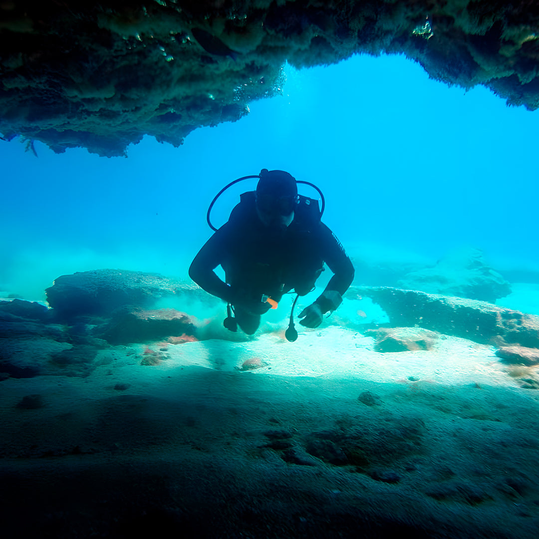 Try Scuba Diving in Flamingo Beach