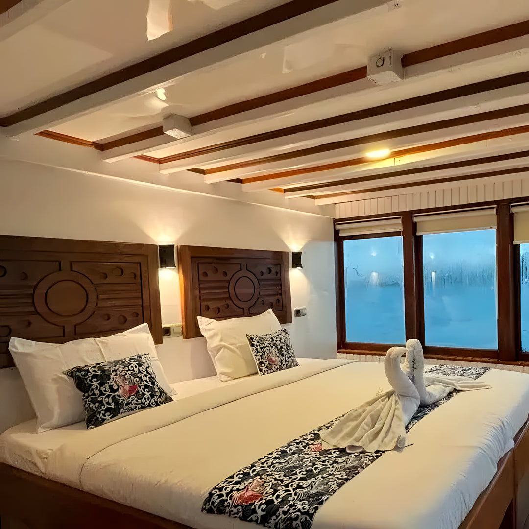Raja Ampat Freediving and Scuba Diving Liveaboard Freediving London