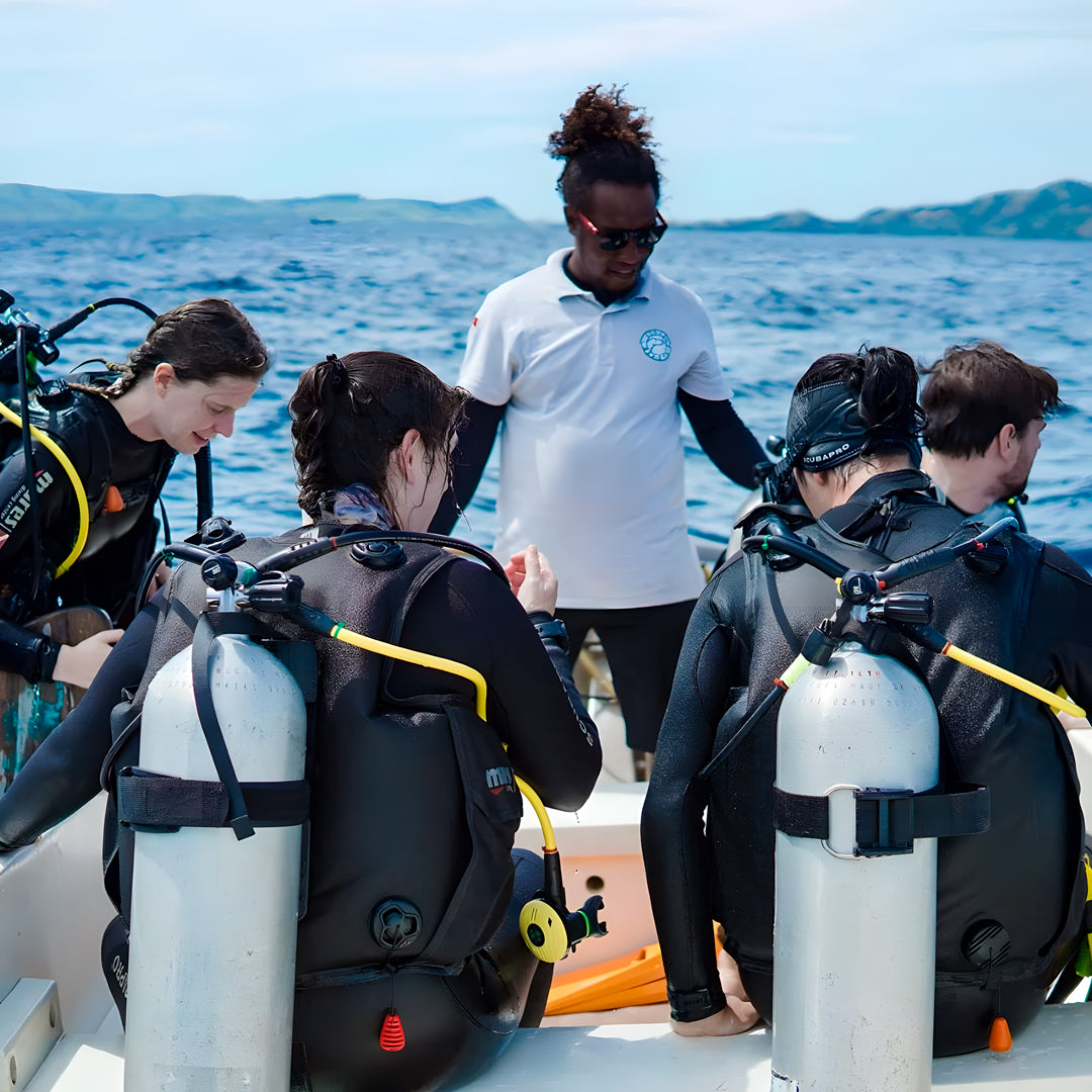 Komodo National Park Scuba Diving Exclusive Liveaboard Escape Liveaboard