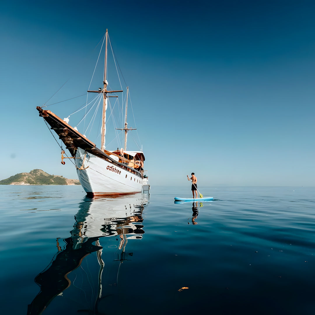Komodo National Park Scuba Diving Exclusive Liveaboard Escape Liveaboard