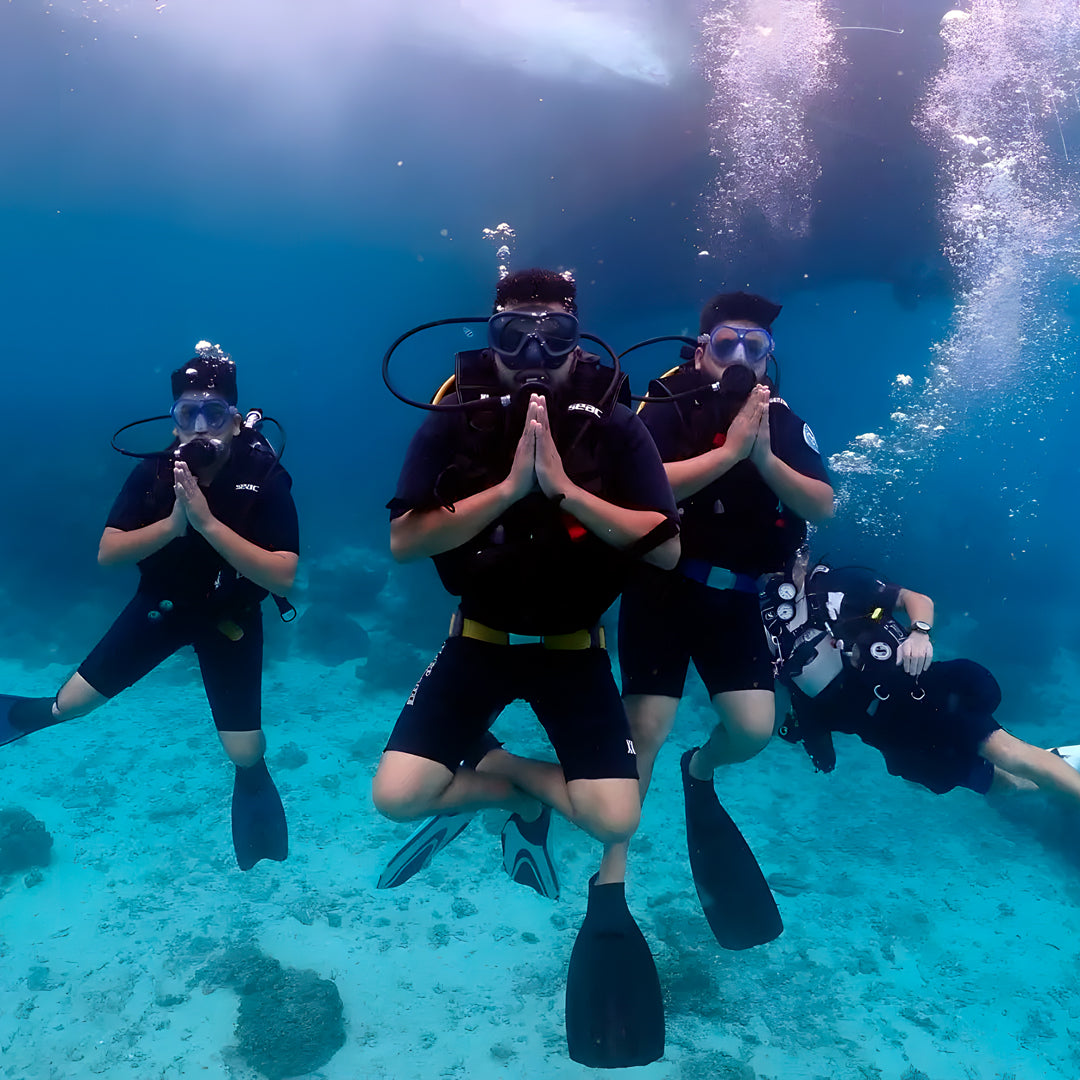 Bida Islands Scuba Diving Liveaboard Thailand Divers