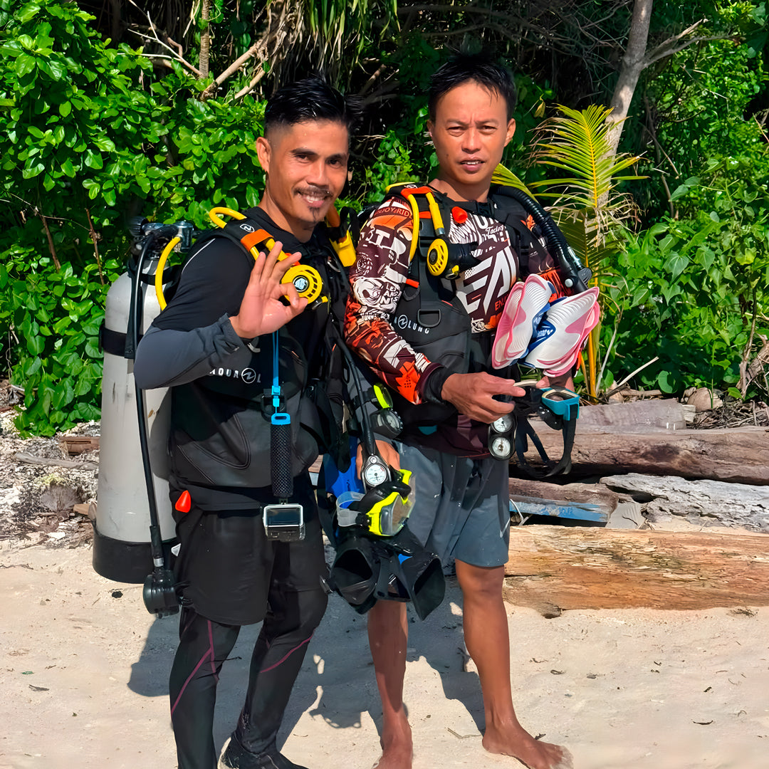 PADI Open Water Diver Course in Pili Beach