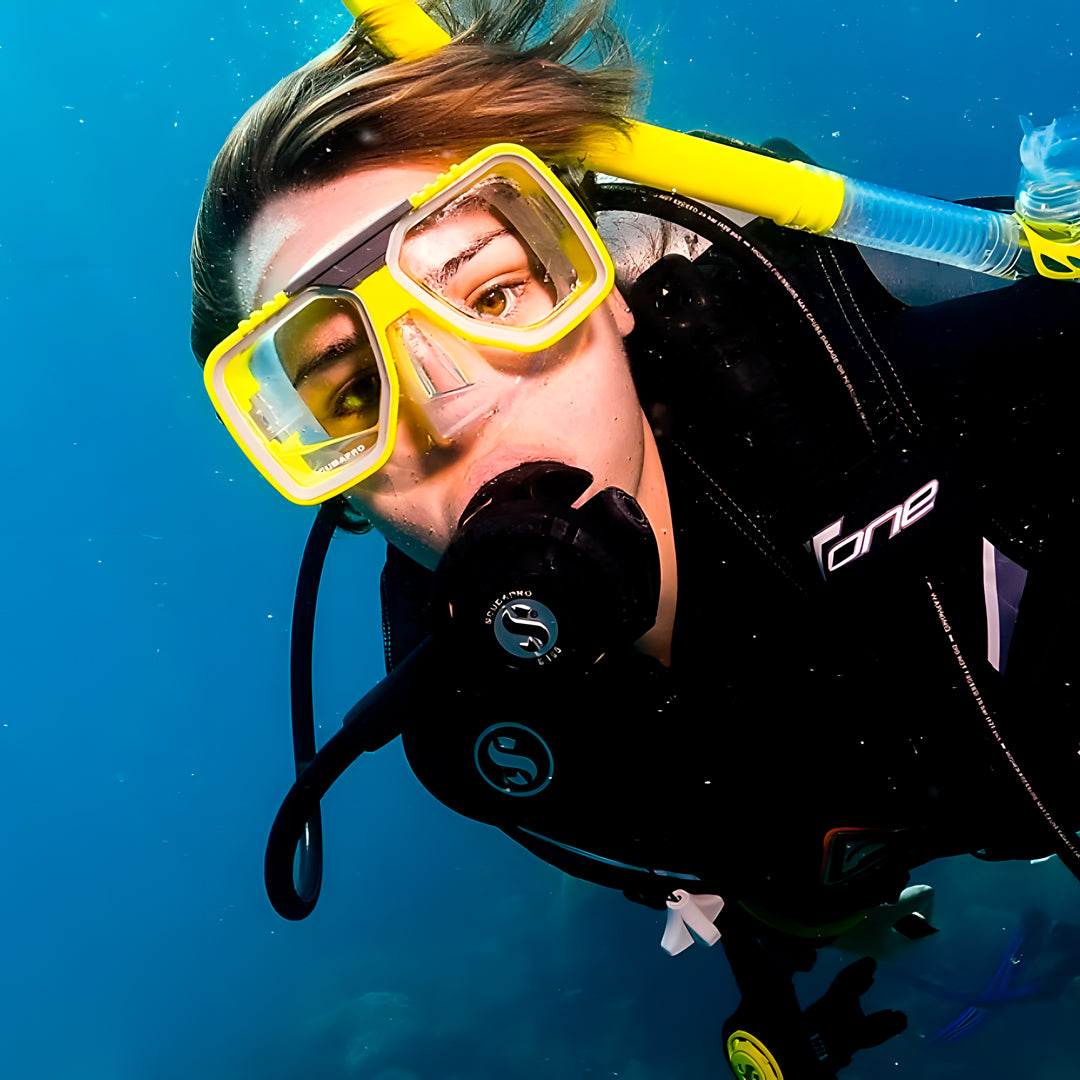 Beginner Scuba Diver Course in Port Douglas