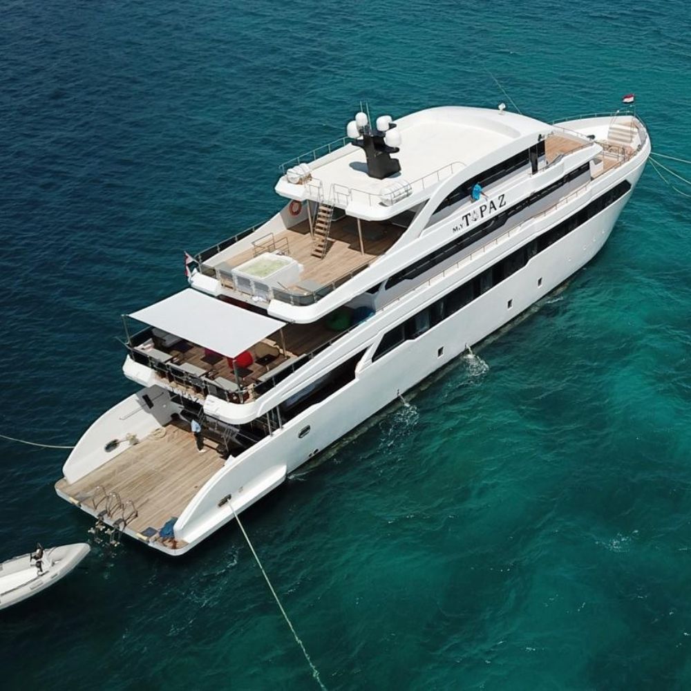 Yoga and Dolphin Diving Liveaboard