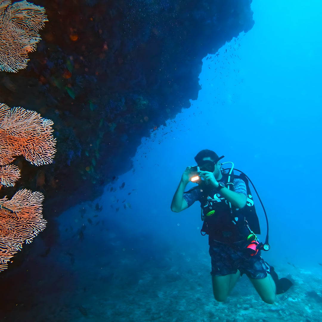 Discover Scuba Diving in Maldives