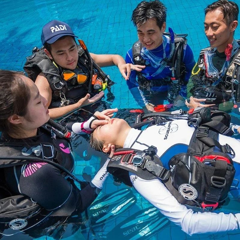 PADI Rescue Scuba Diver Course