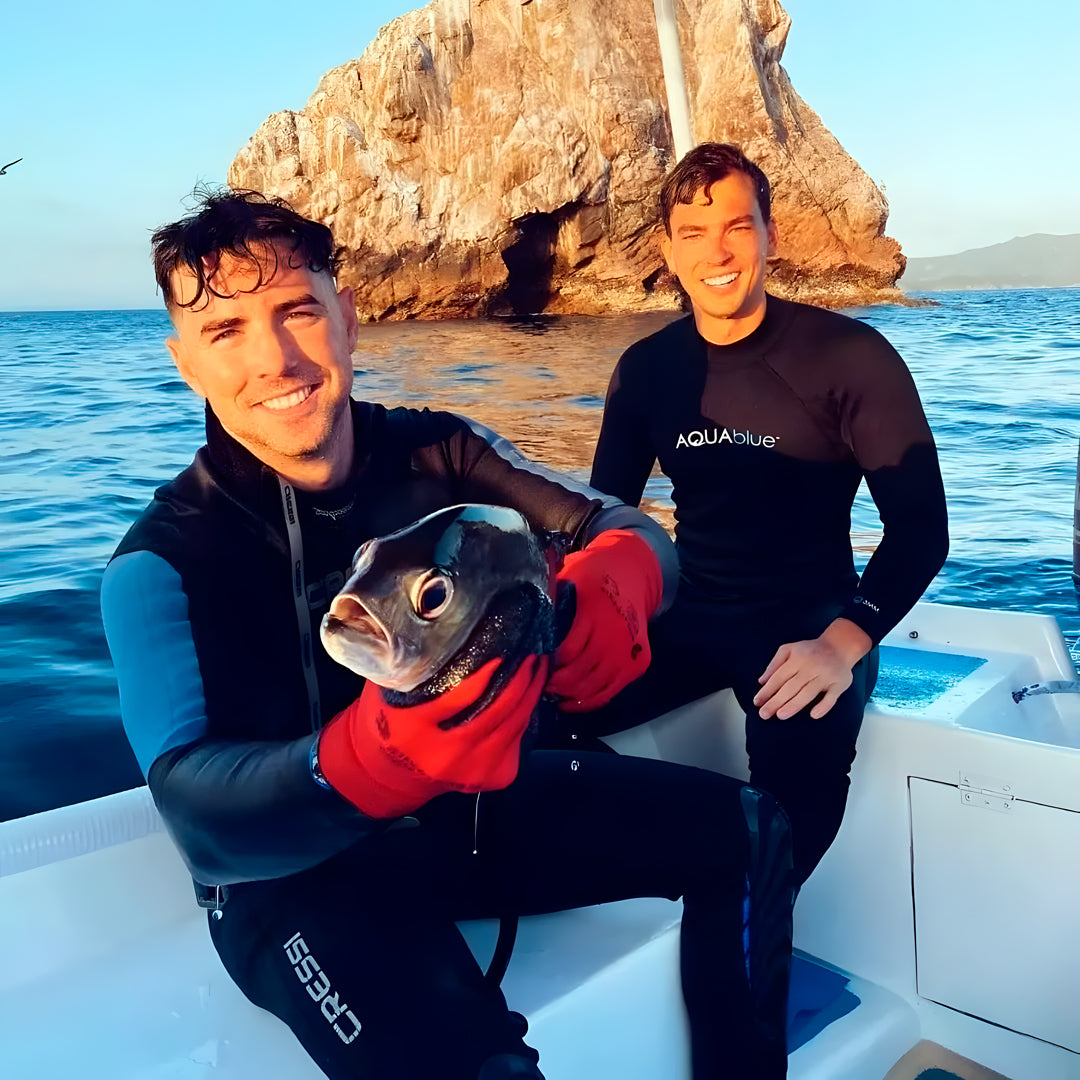 Excursión de pesca submarina de día completo