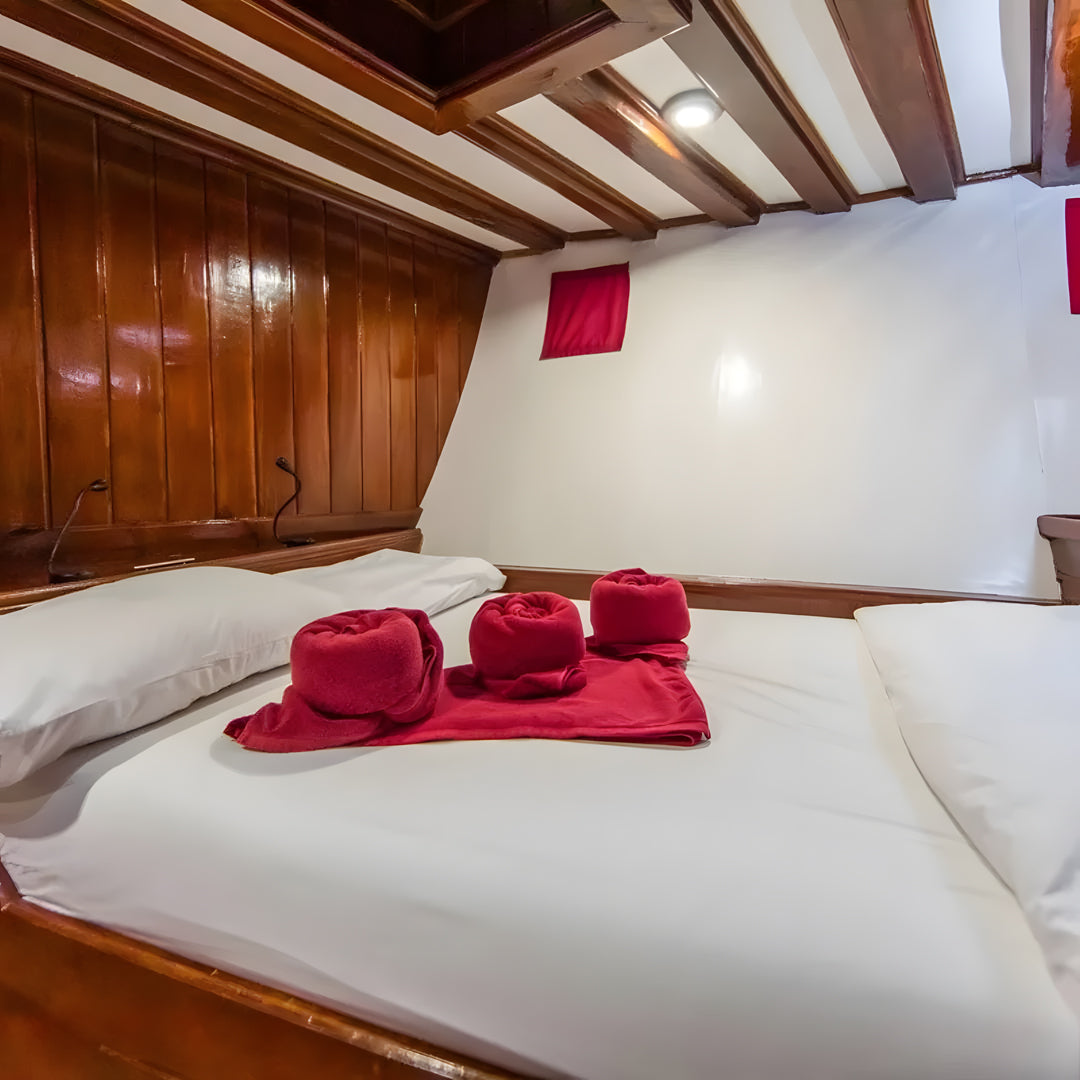 Best of South Thailand Scuba Diving Liveaboard Master Liveaboards