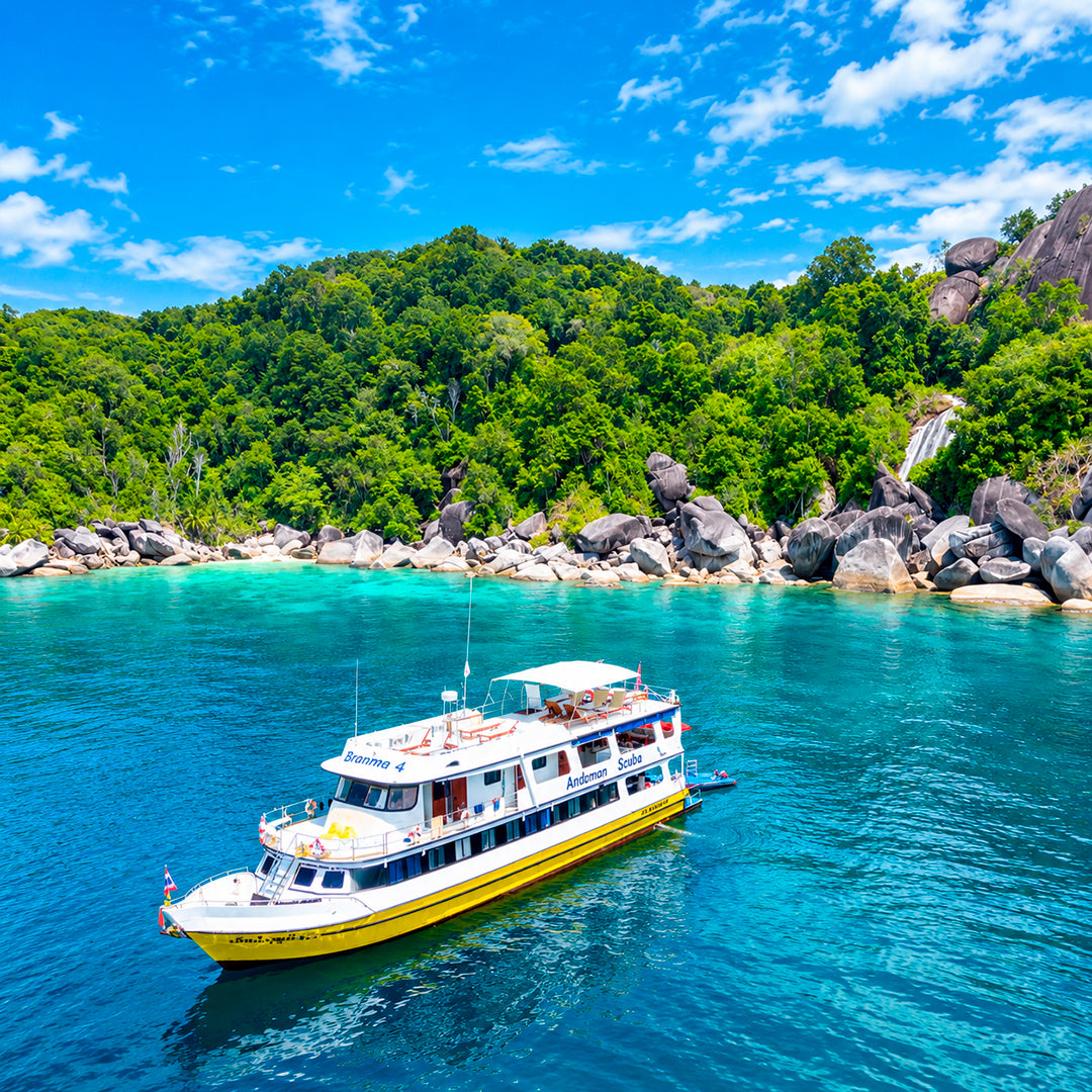 Surin Islands to Richelieu Rock Scuba Diving Liveaboard