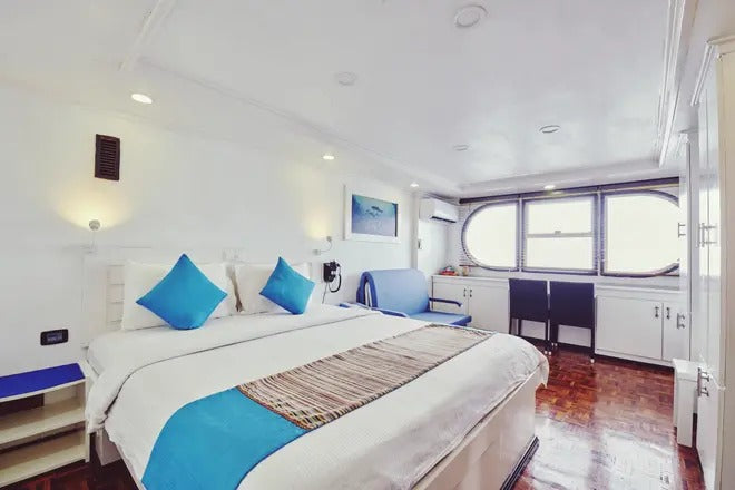 Scuba Diving Liveaboard