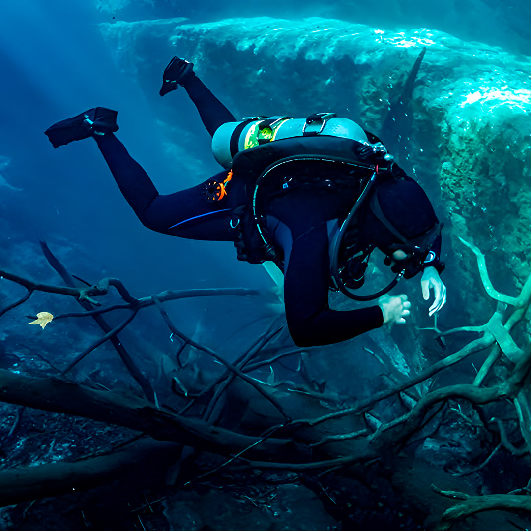 Deep Diver Specialty Diving Course in Queensland