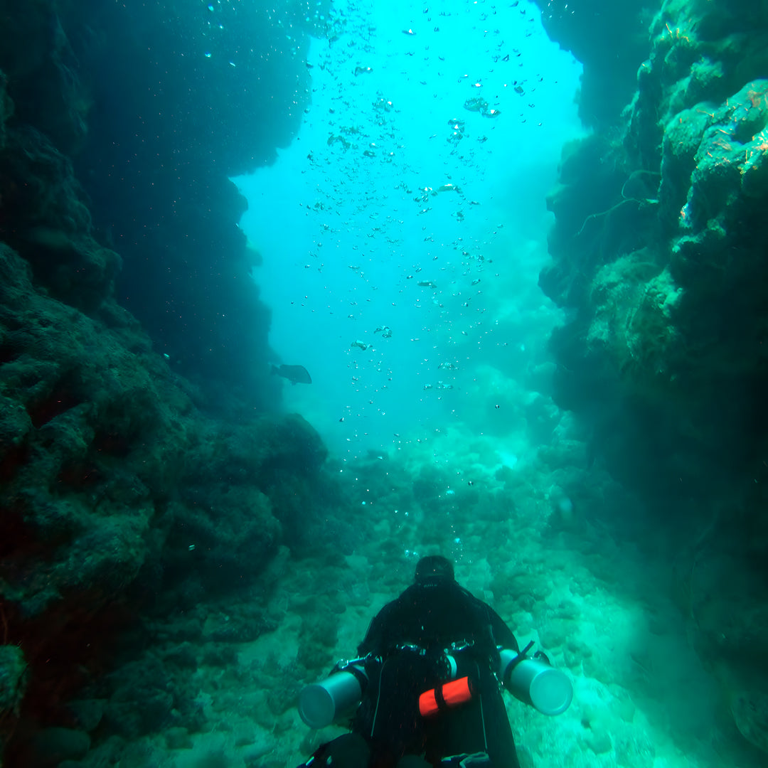 Deep Diver Specialty Diving Course in Queensland