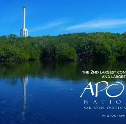 Lagoon on Apo island