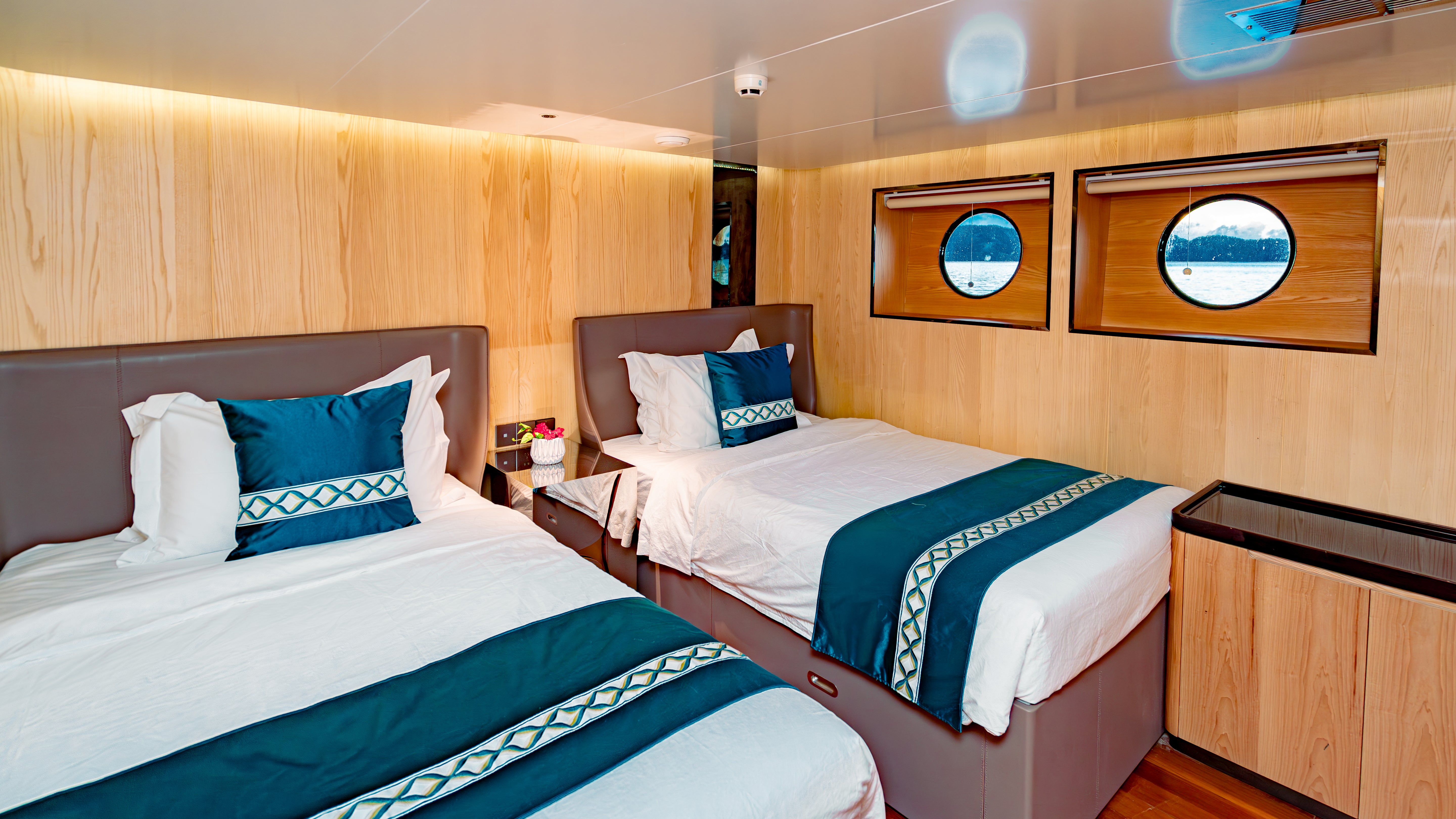 Best of Palau Scuba Diving Liveaboard