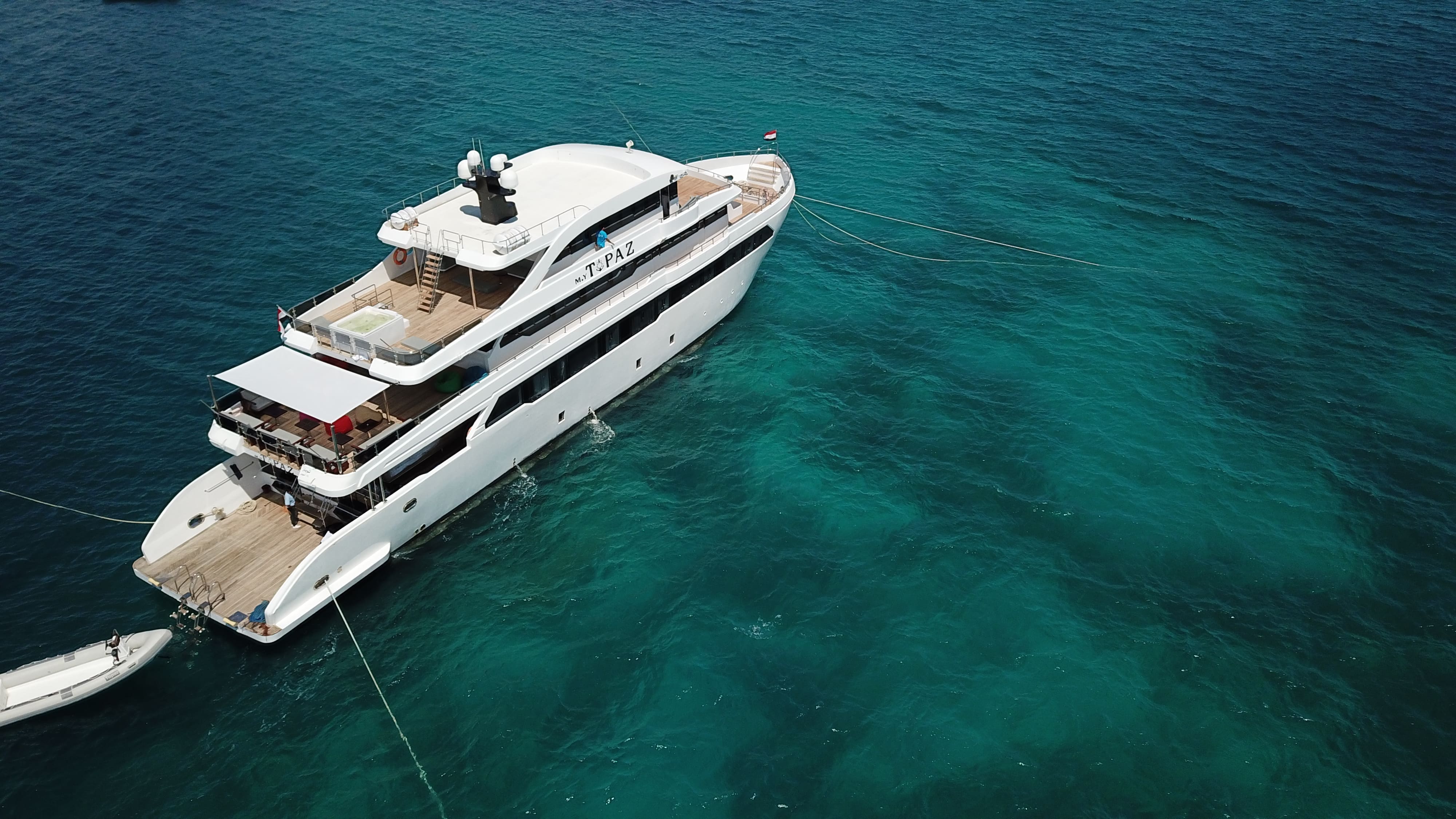 North Wrecks and Tiran Liveaboard