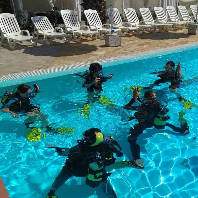 PADI Open Water Scuba Diving Beginner Course