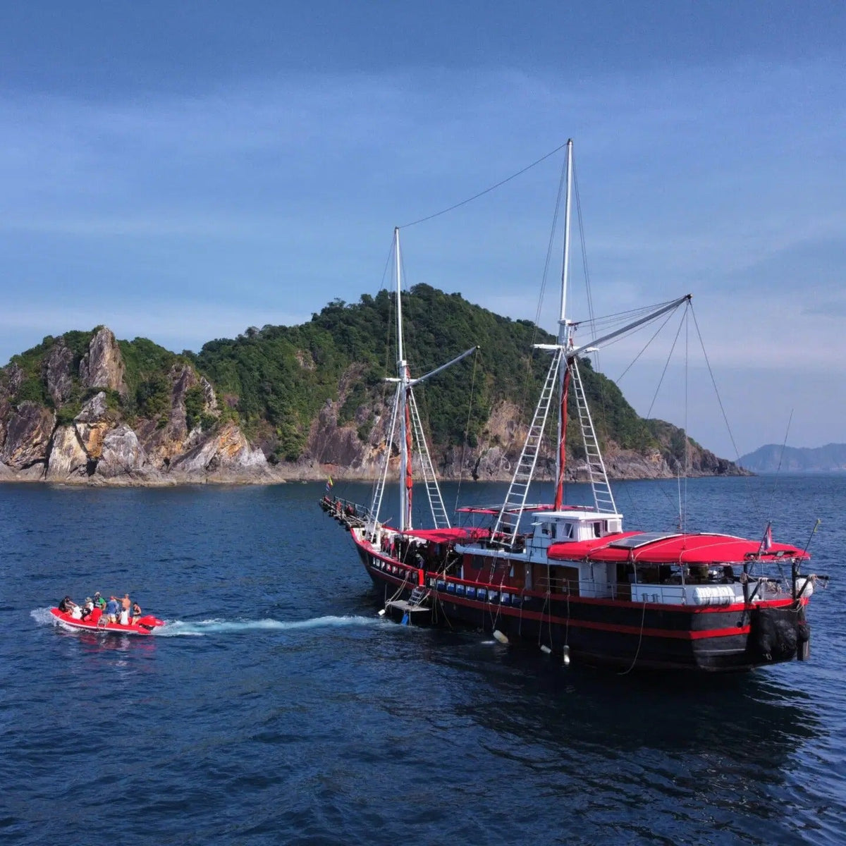 Phuket Phi Phi & Racha Islands Liveaboard