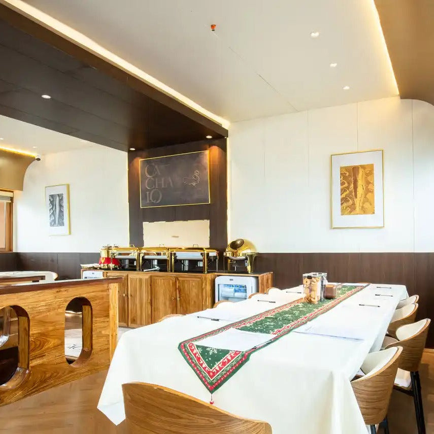 Cachalo Indonesia Dining Room